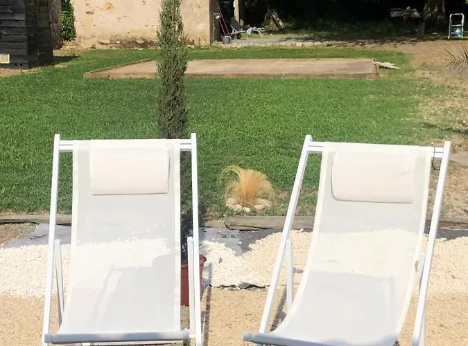 Πανσιόν La Grange Du Cleray