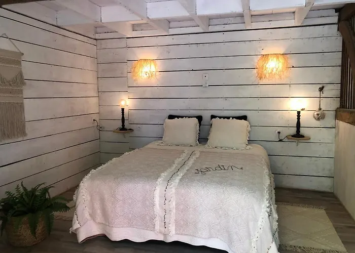 Πανσιόν La Grange Du Cleray